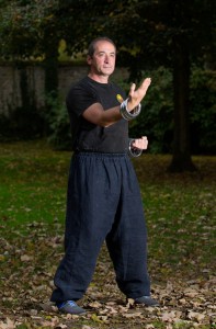 Eric Niel : exercices de Wing Chun Kung Fu avec les anneaux.